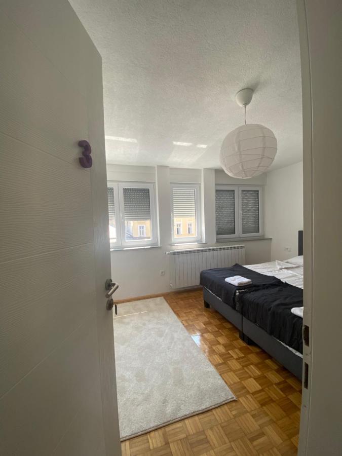 Hidden Gem Shared Apartment, Suite サラエヴォ エクステリア 写真